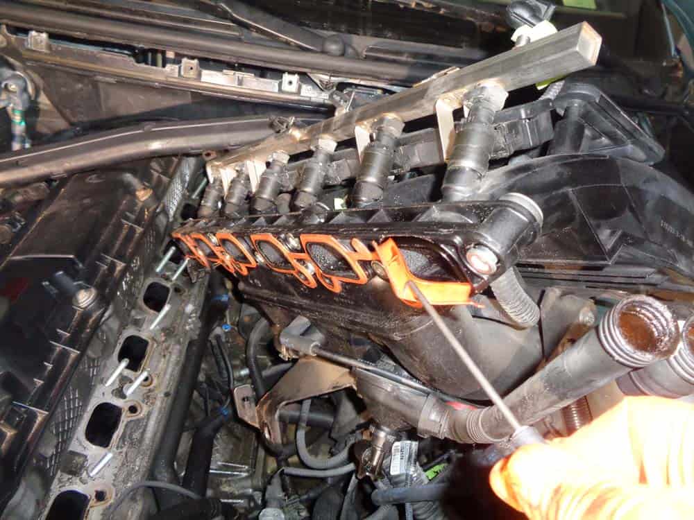 See P0B93 in engine